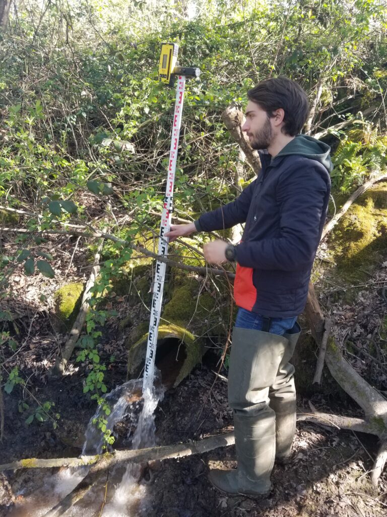 étude avant projet de restauration et réhabilitation environnementales effacement total ou suppression partielle d'ouvrages hydrauliques, sensibilisation. suivi hydromorphologique, des habitats naturels présents, conseil de gestion des espaces naturels